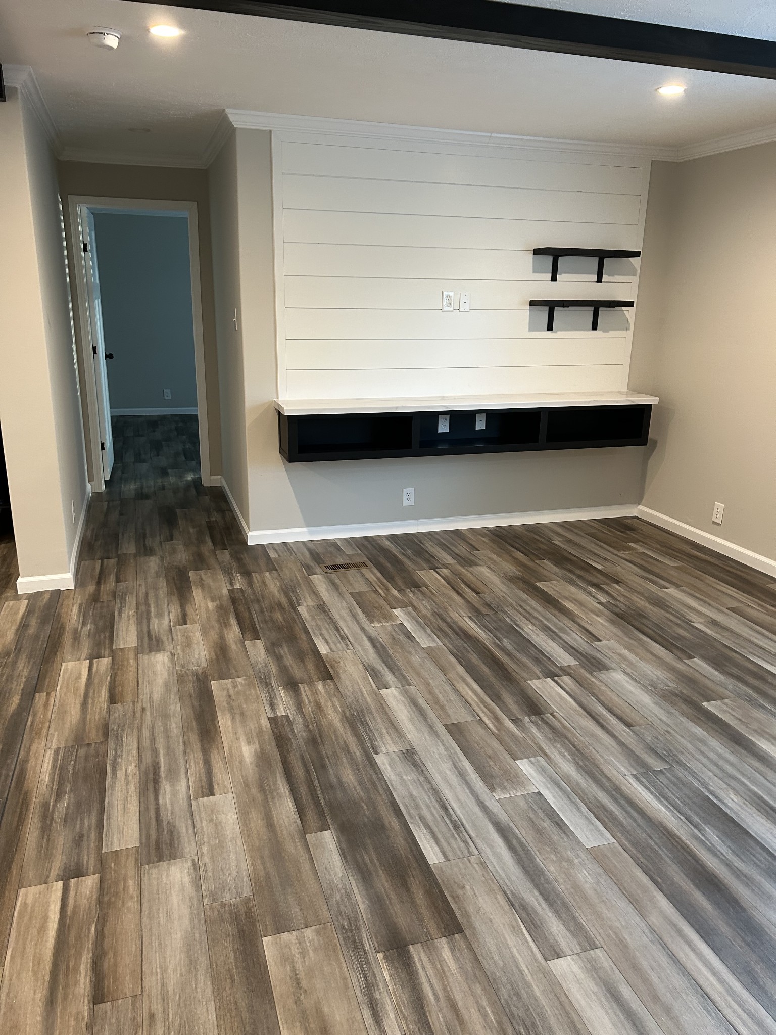 429 Marlin Ln