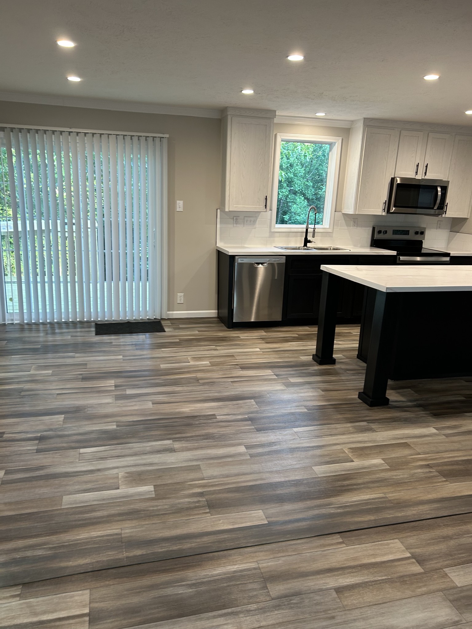 429 Marlin Ln