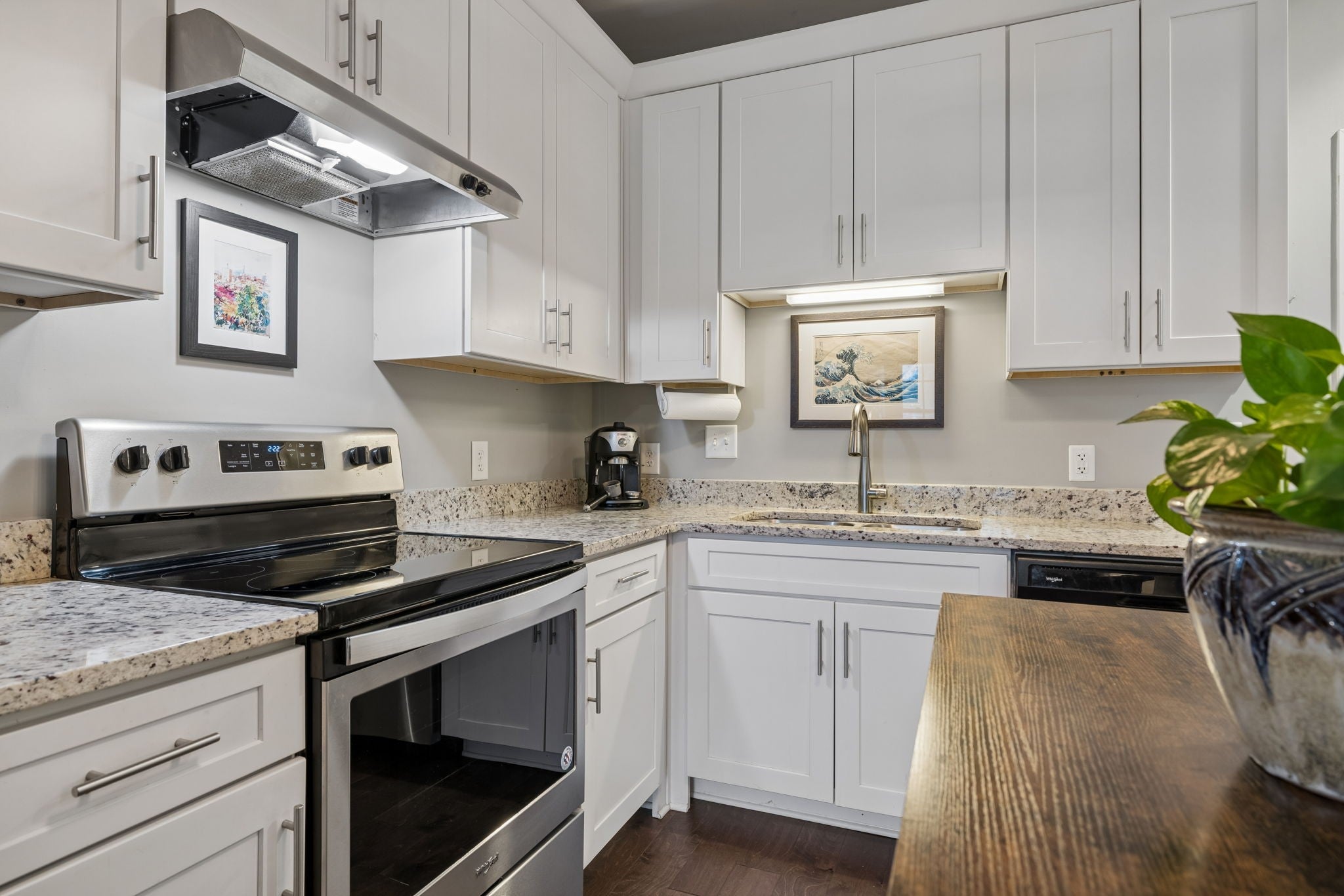 1319 W Main St 107