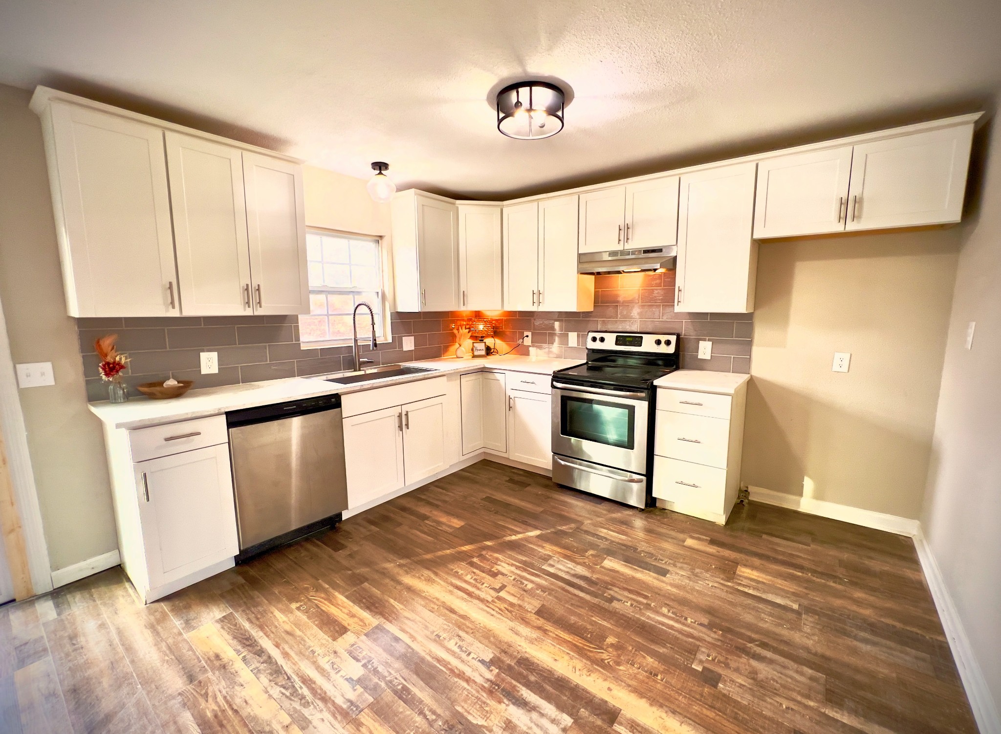 314 Hidden Valley Cir