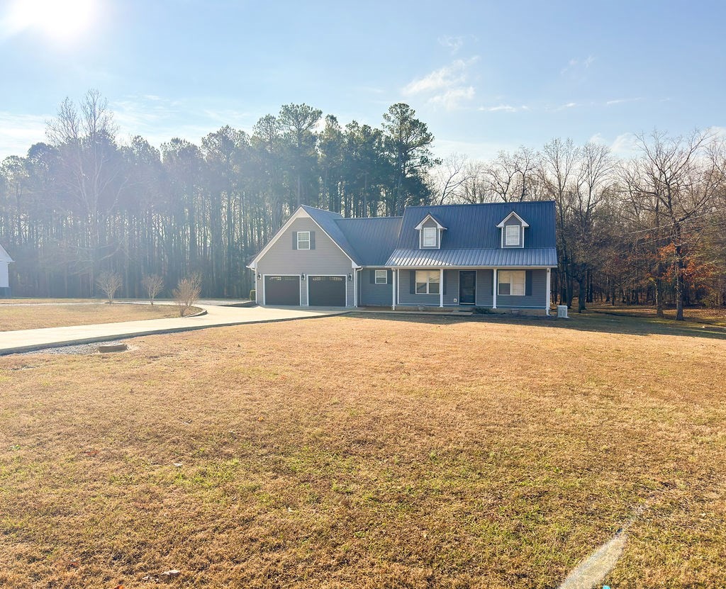 1047 Delmont Church Rd