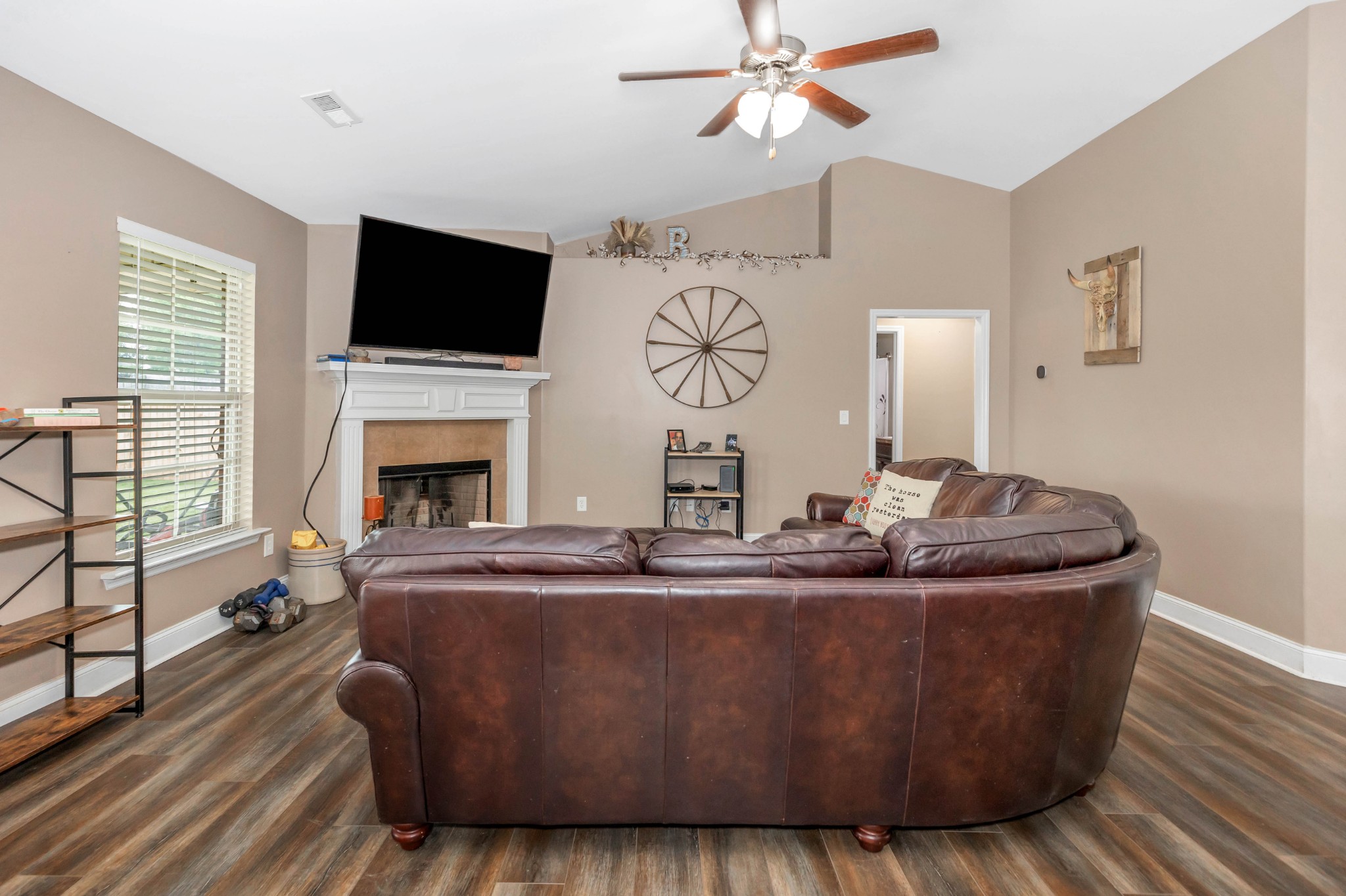 Photo 6 of 25 of 28150 Odie Scott Dr house