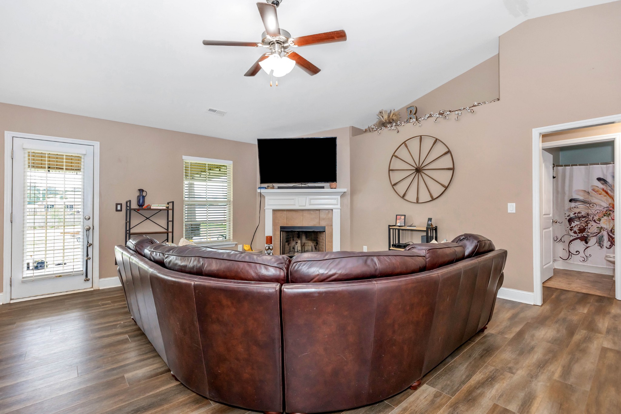 Photo 4 of 25 of 28150 Odie Scott Dr house