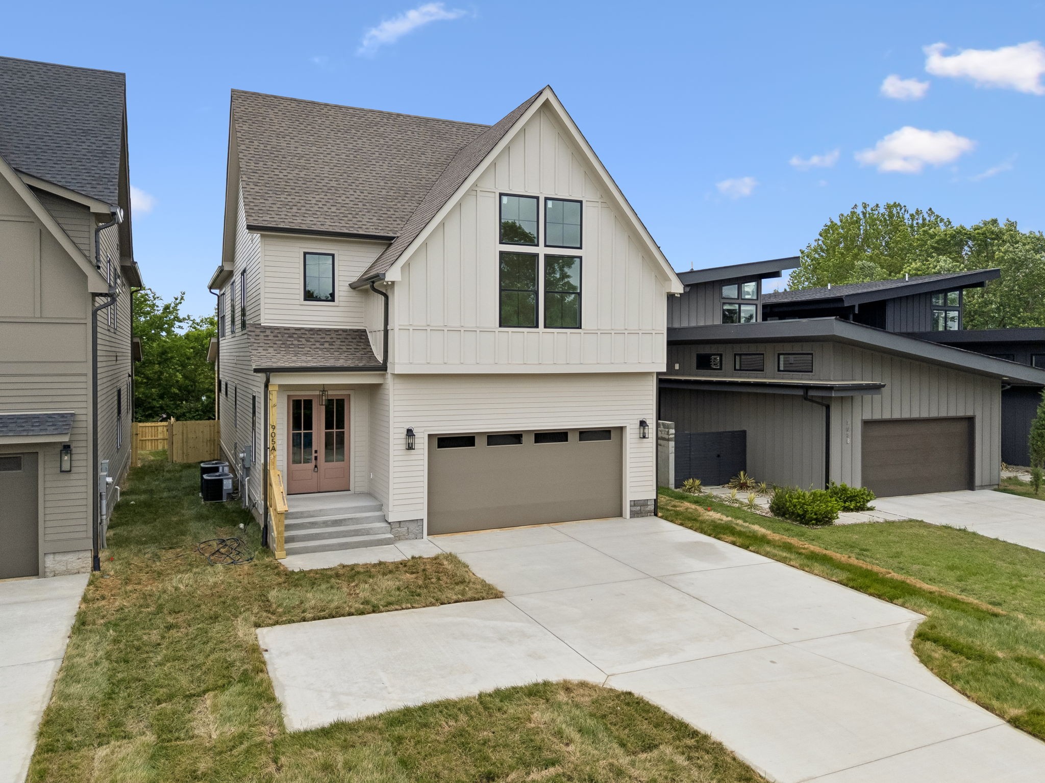 905A Potter Ln