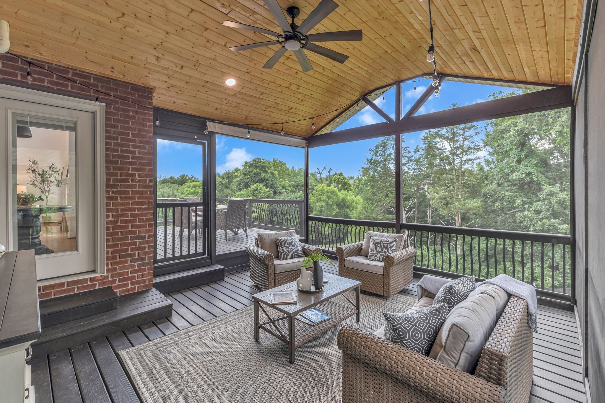1346 Sweetwater Dr