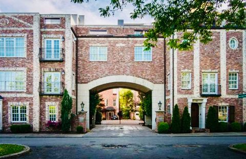 102 W End Close Nashville TN 37205