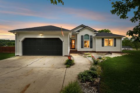 56 Three Point Cir McMinnville TN 37110