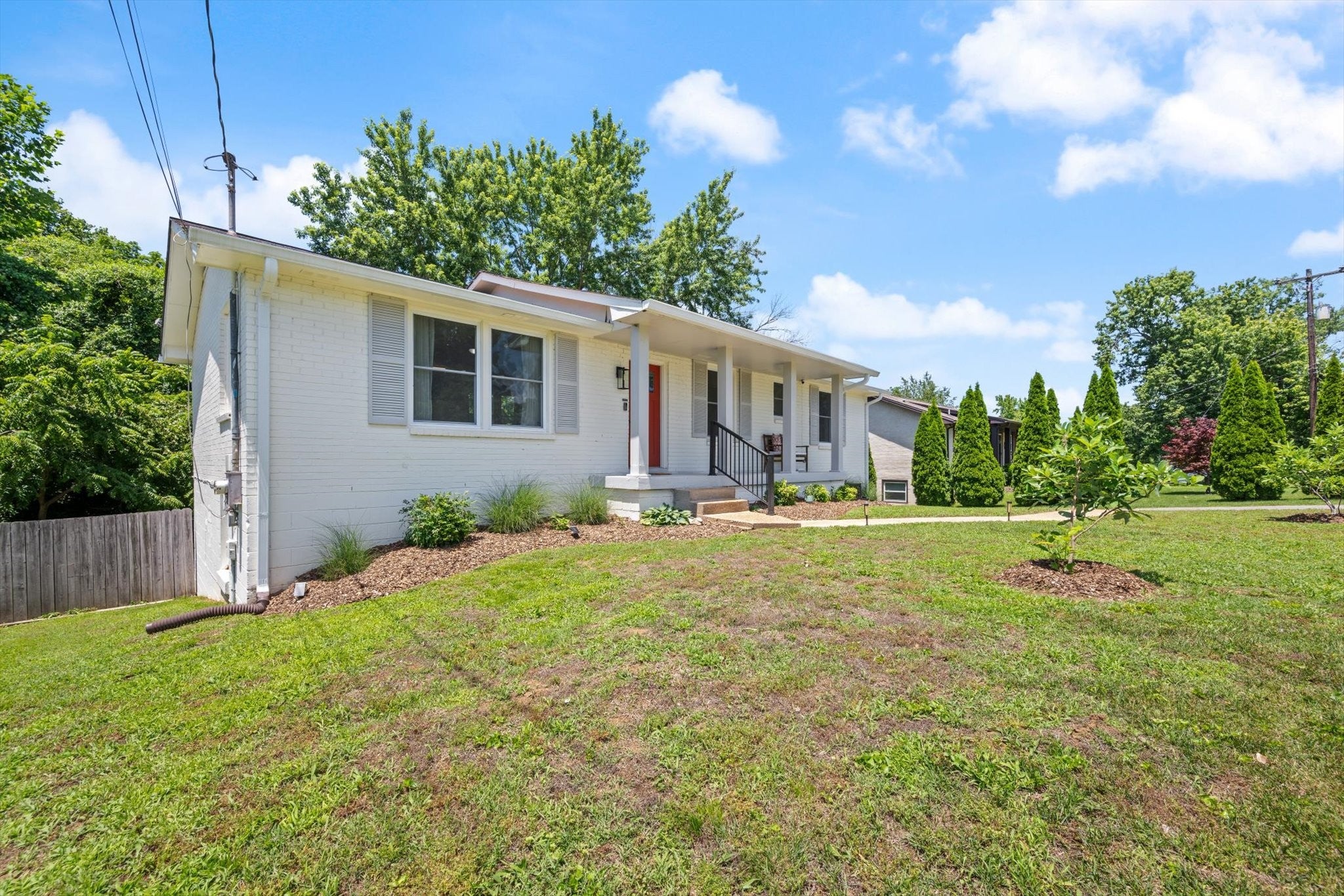 4848 Whittier Dr, Old Hickory TN 37138 4-bed home, photo 2 of 30