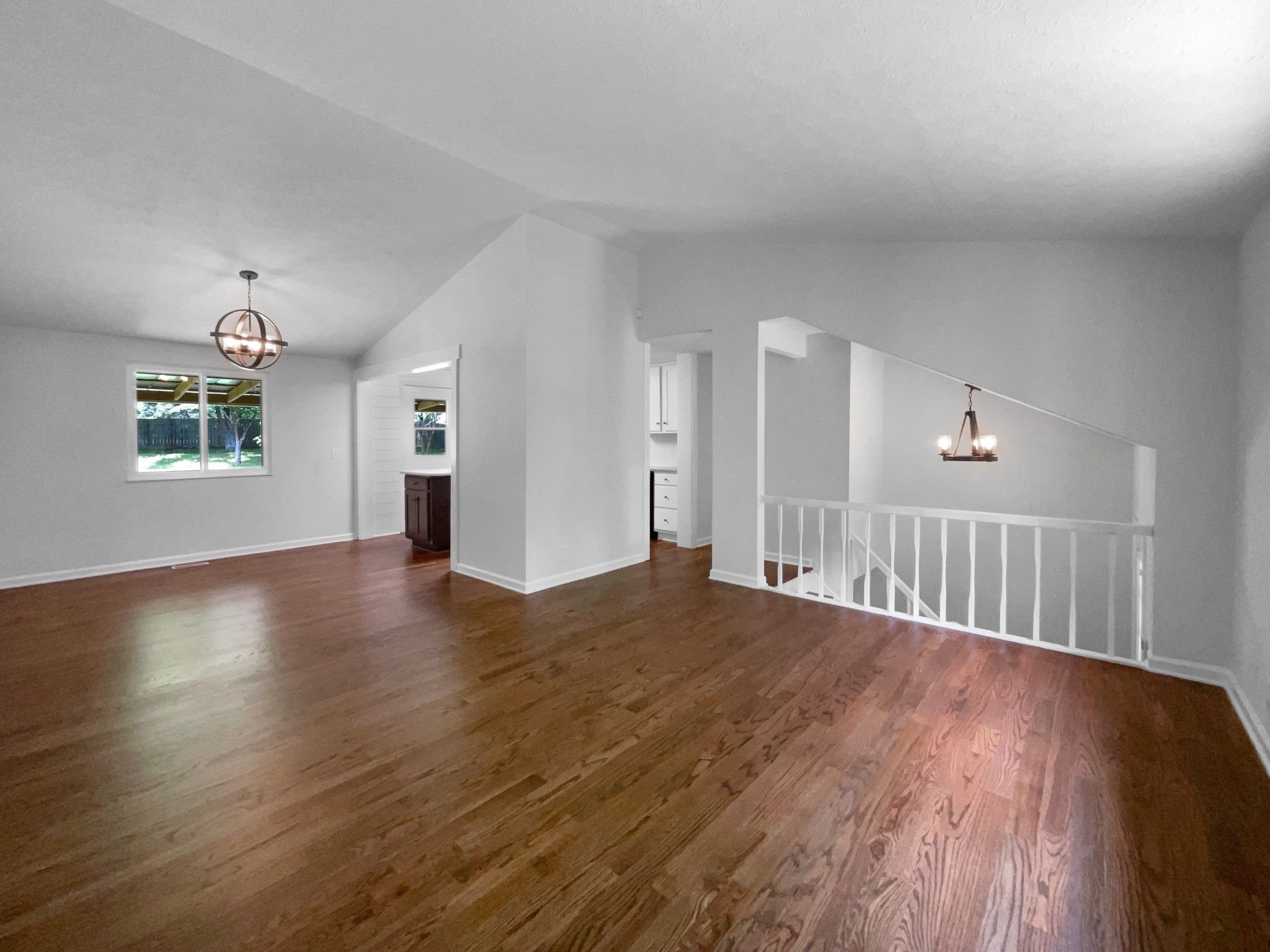 7120 Sutton Pl