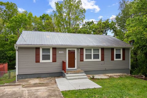 1528 Cherry Tree Dr Clarksville TN 37042
