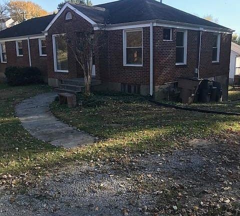 802 Crescent Hill Pl #2