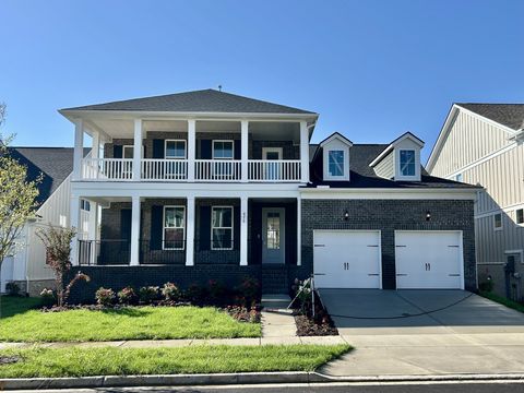 876 Rockwell Hendersonville TN 37075