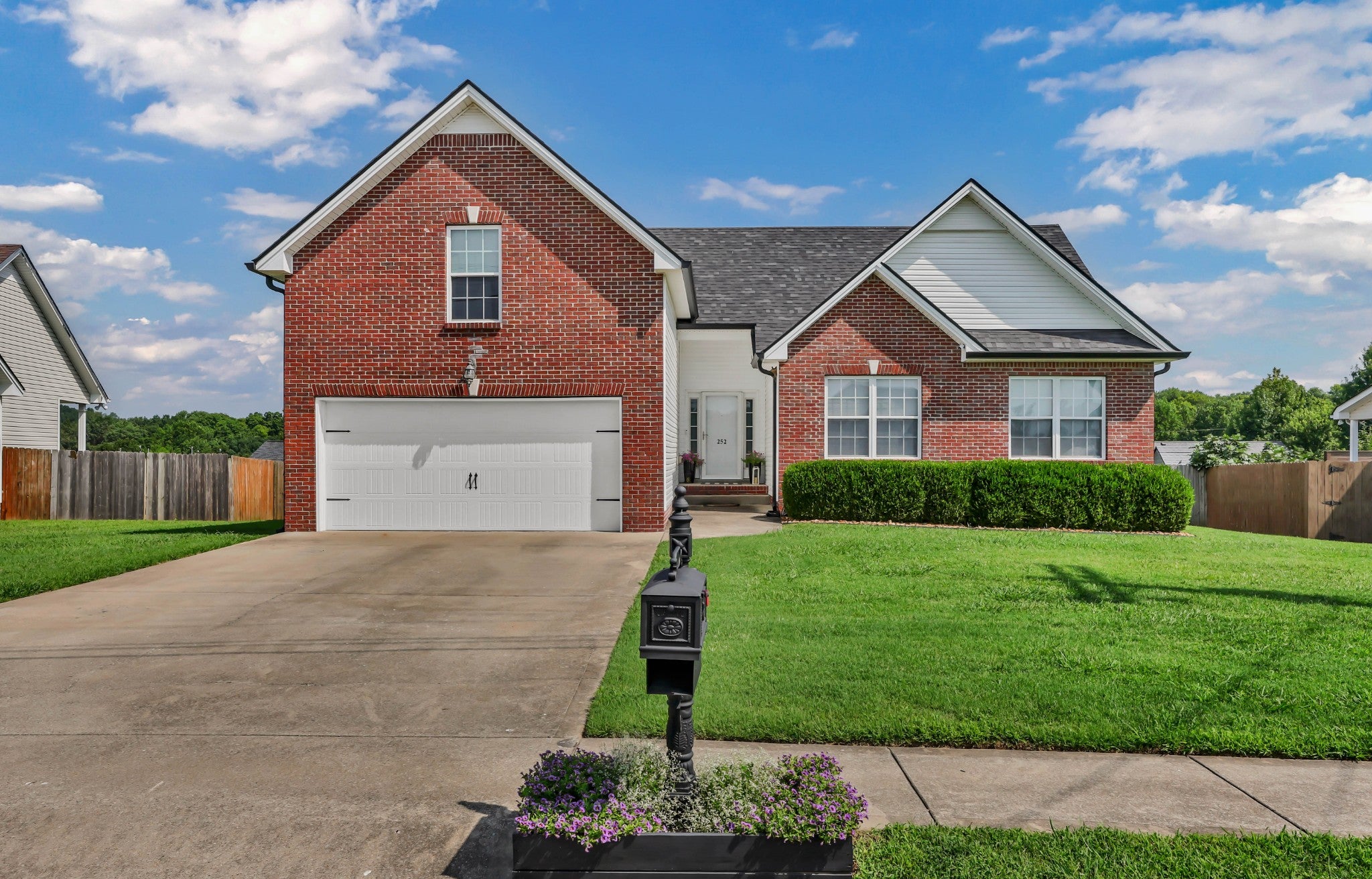 252 Harold Dr