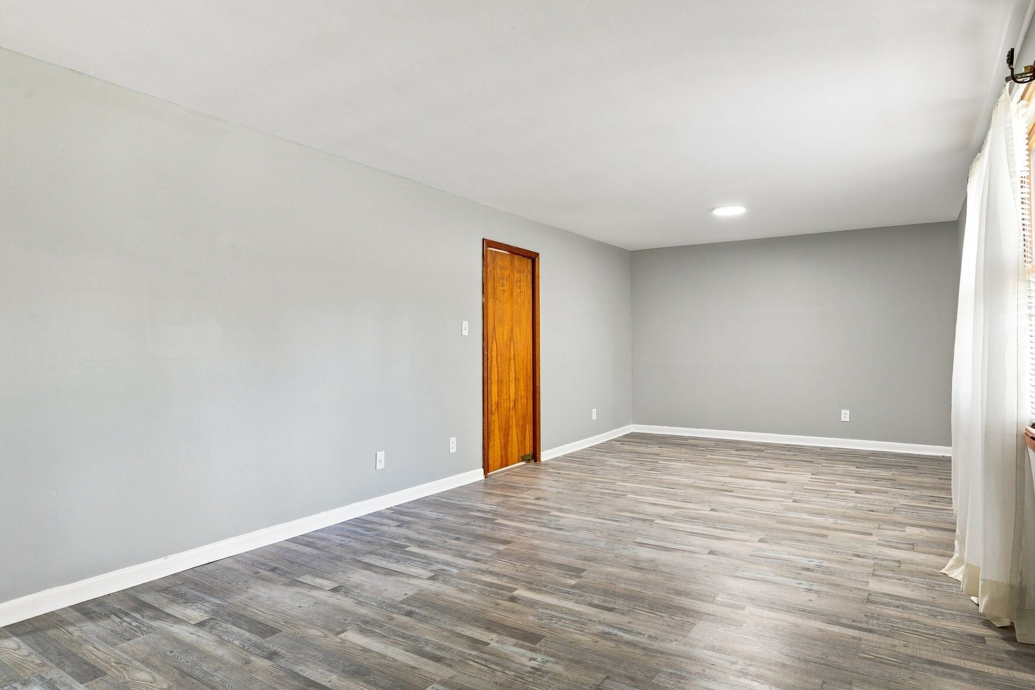 2808 Elam Rd