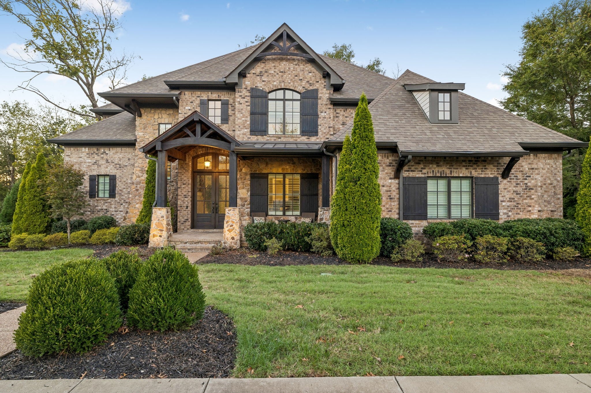 3-bed listing at 7551 Whiskey Rd College Grove, College-Grove