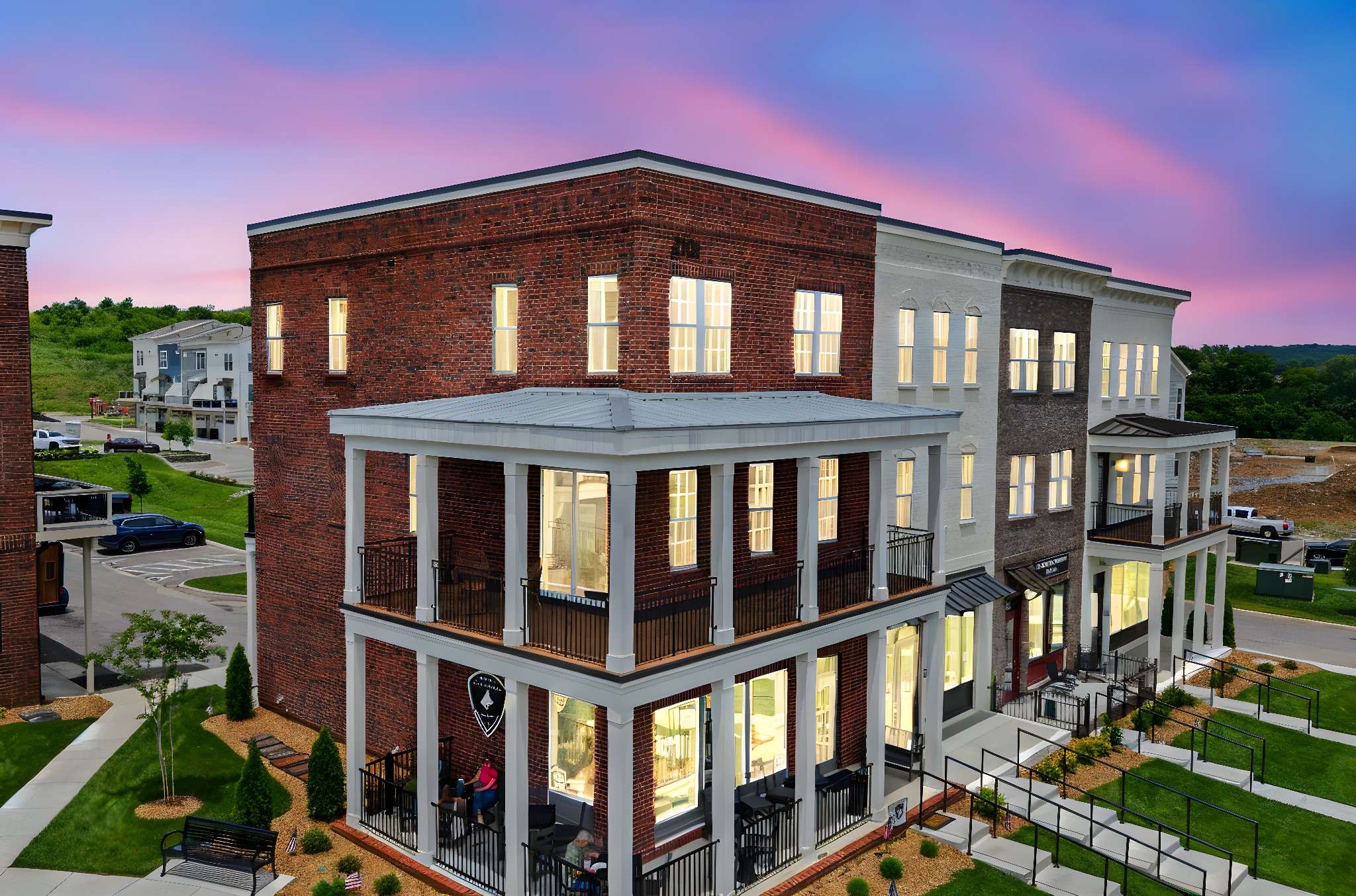 2101 Branford Pl 201