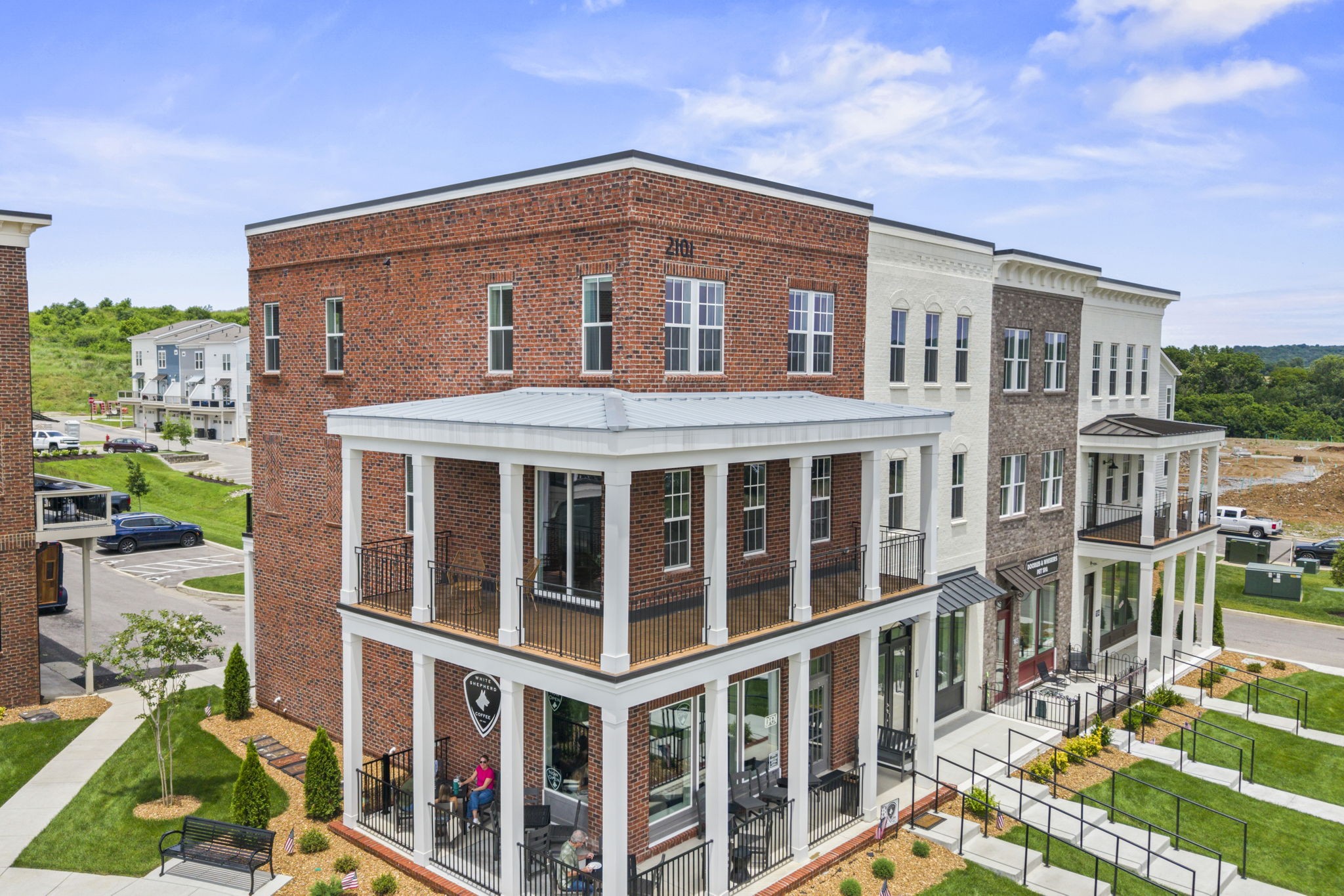 2101 Branford Pl 201
