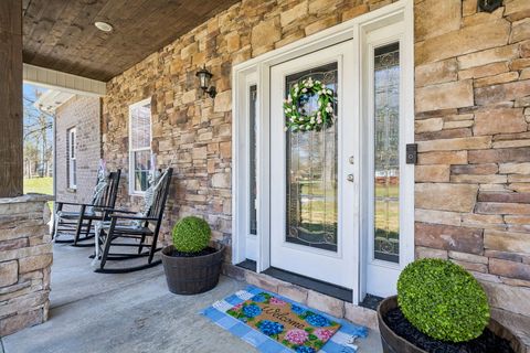 Photo of 702 Forrest Dr, Tullahoma, TN 37388 (MLS # 3165115)