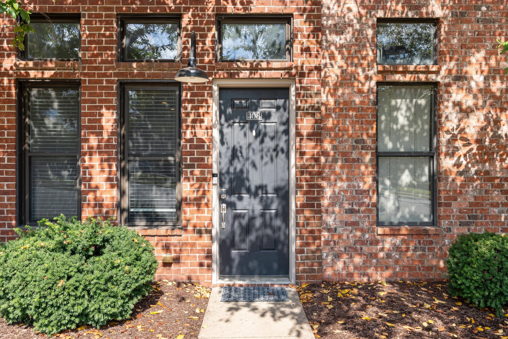760 Wedgewood Park 108