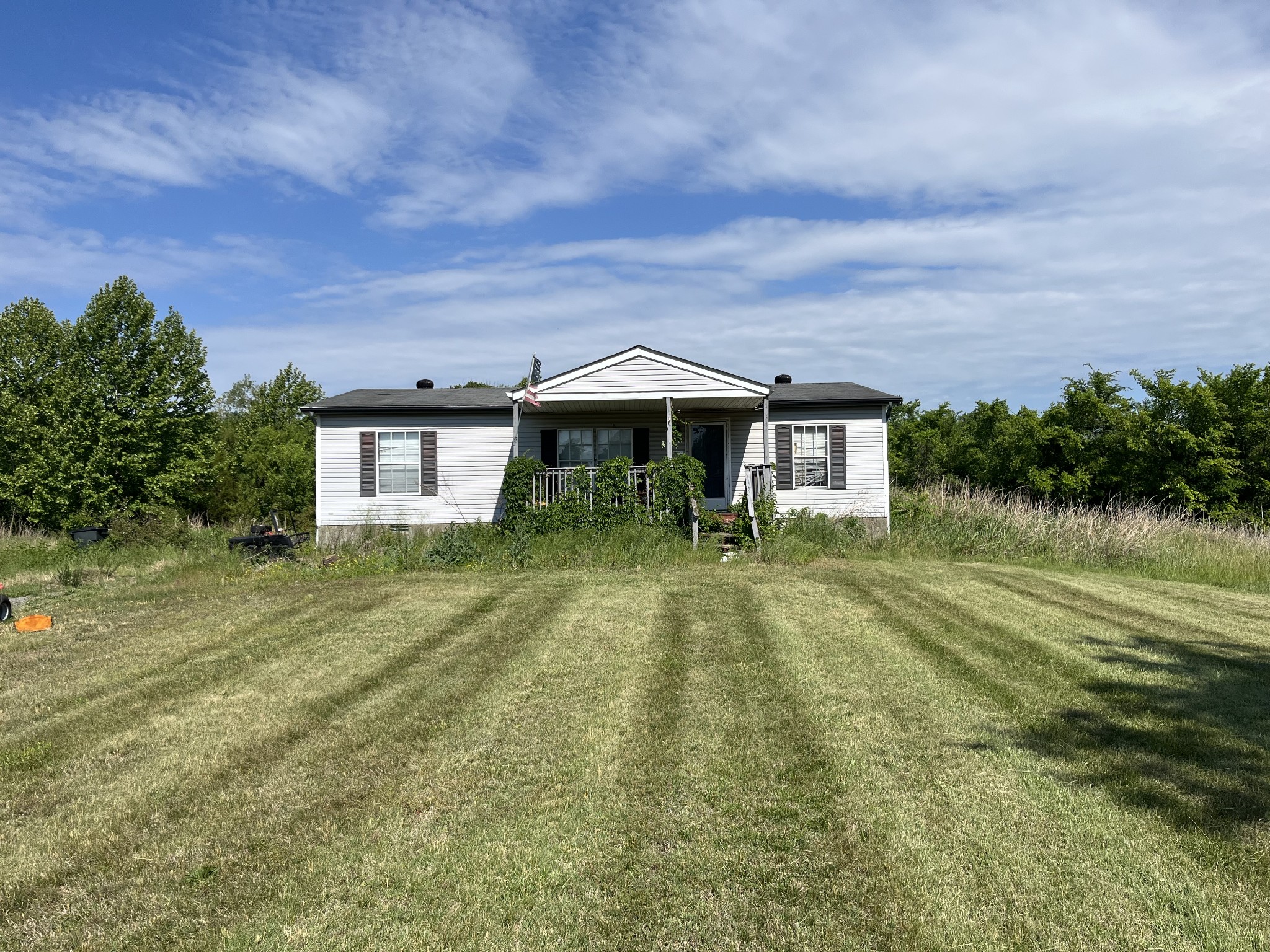 Photo 1 of 1 — 916 Knollwood Lndg, Lebanon, TN 37087