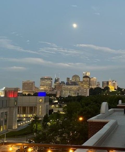 601 Madison St 302 Nashville TN 37208