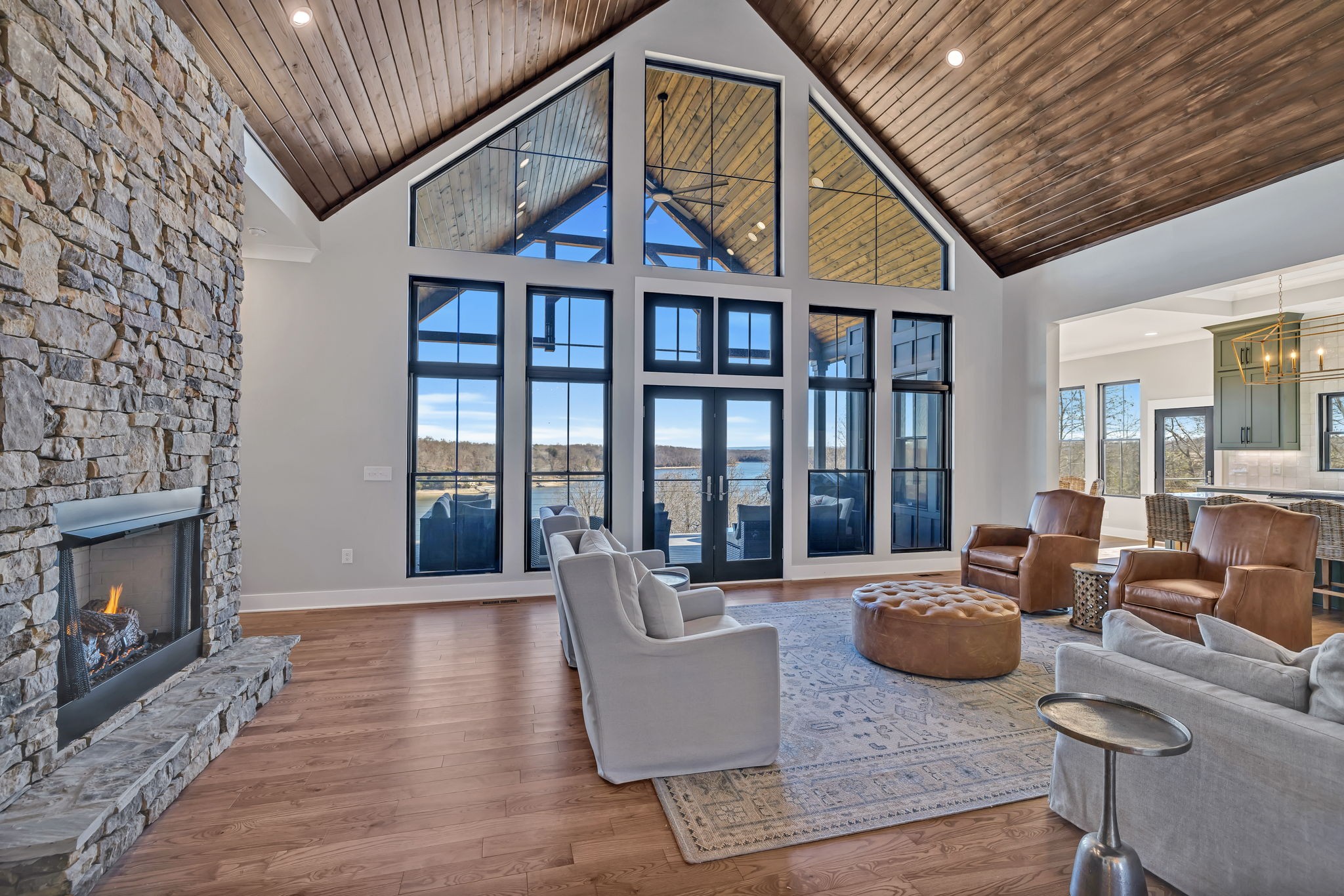 337 Lake Court Dr