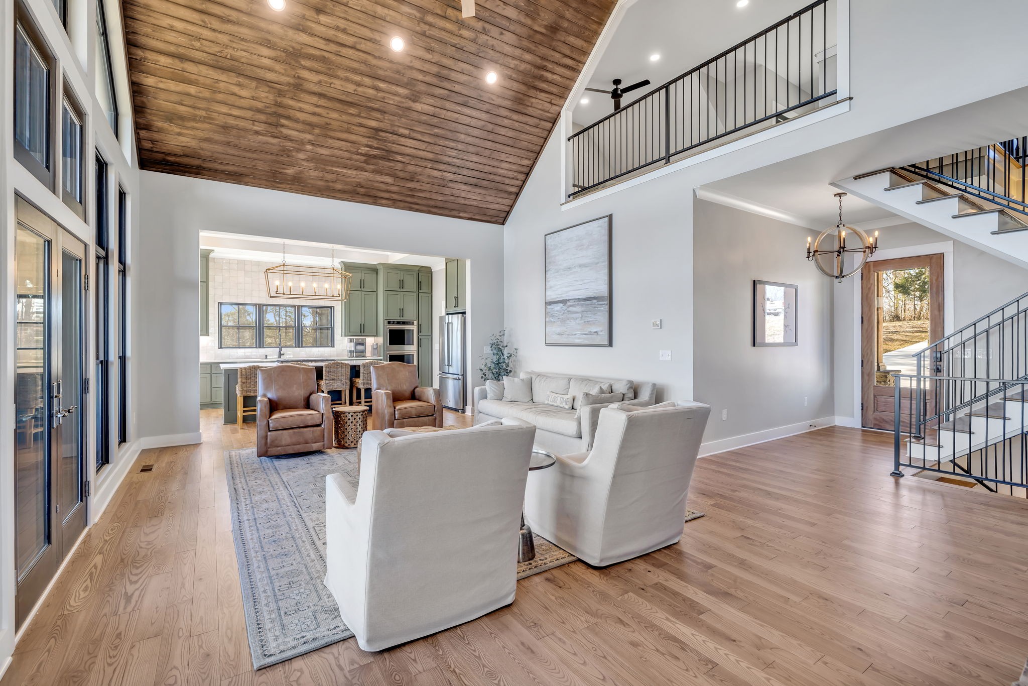 337 Lake Court Dr