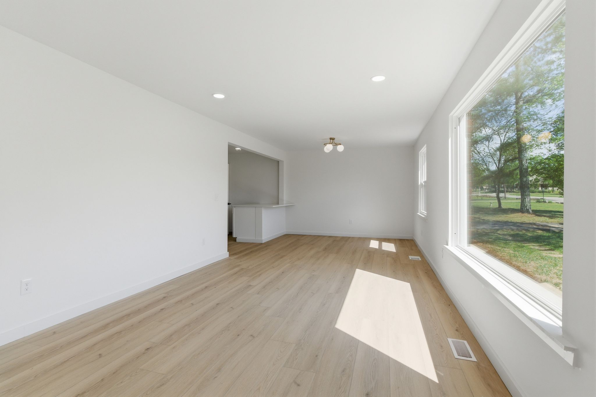 3722 Old Clarksville Pike