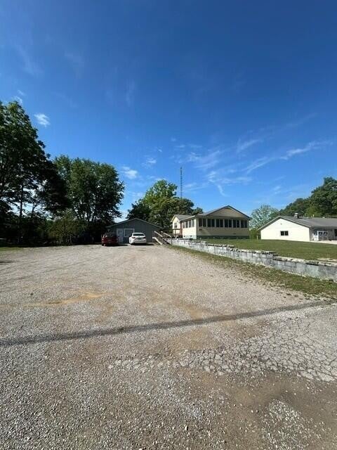 0 Deer Lodge Highway 00