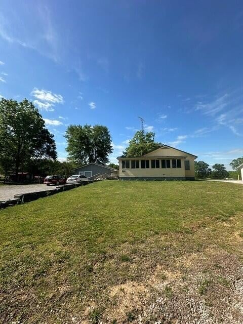0 Deer Lodge Highway 00