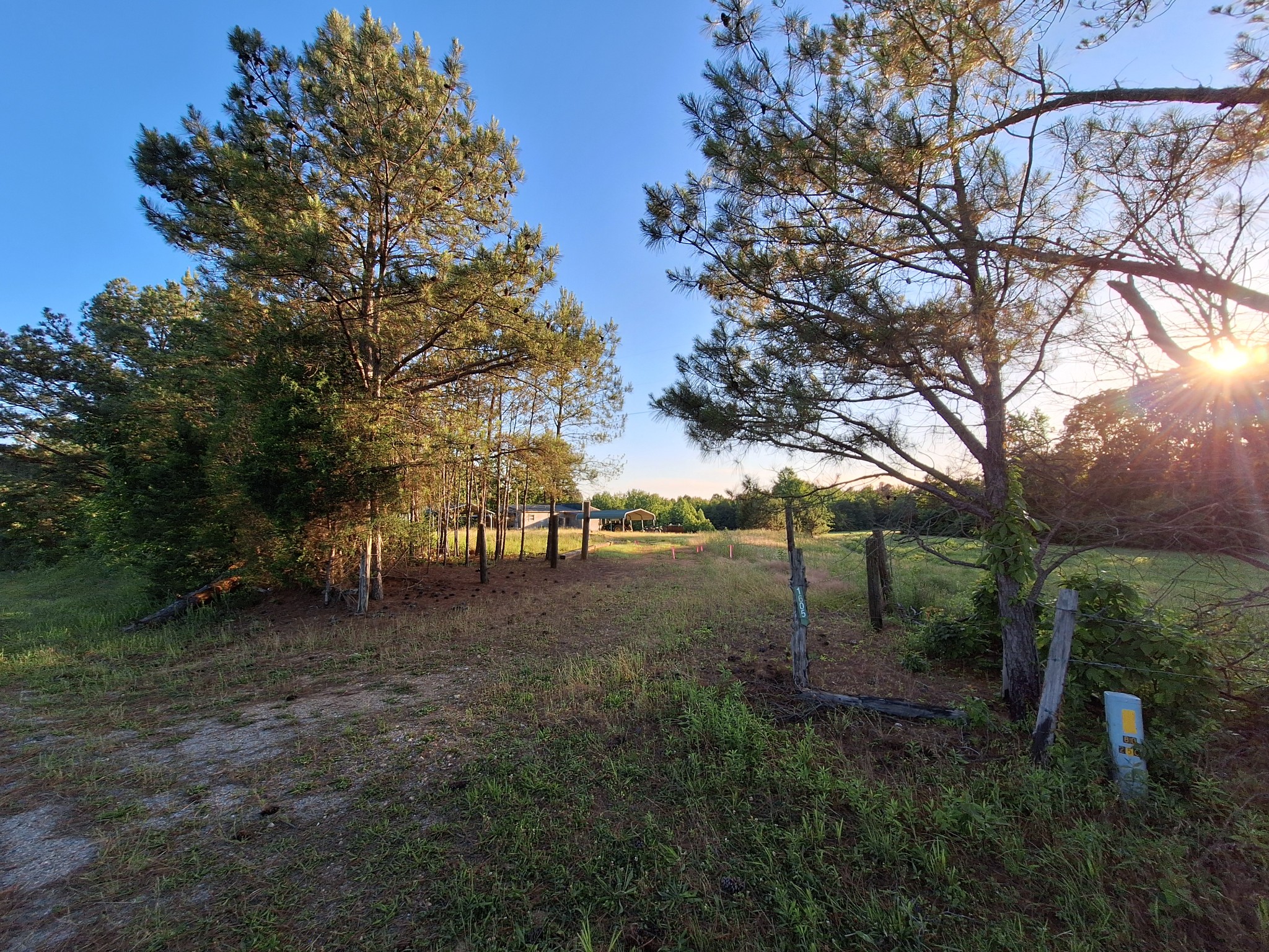 1605 Barren Springs Rd