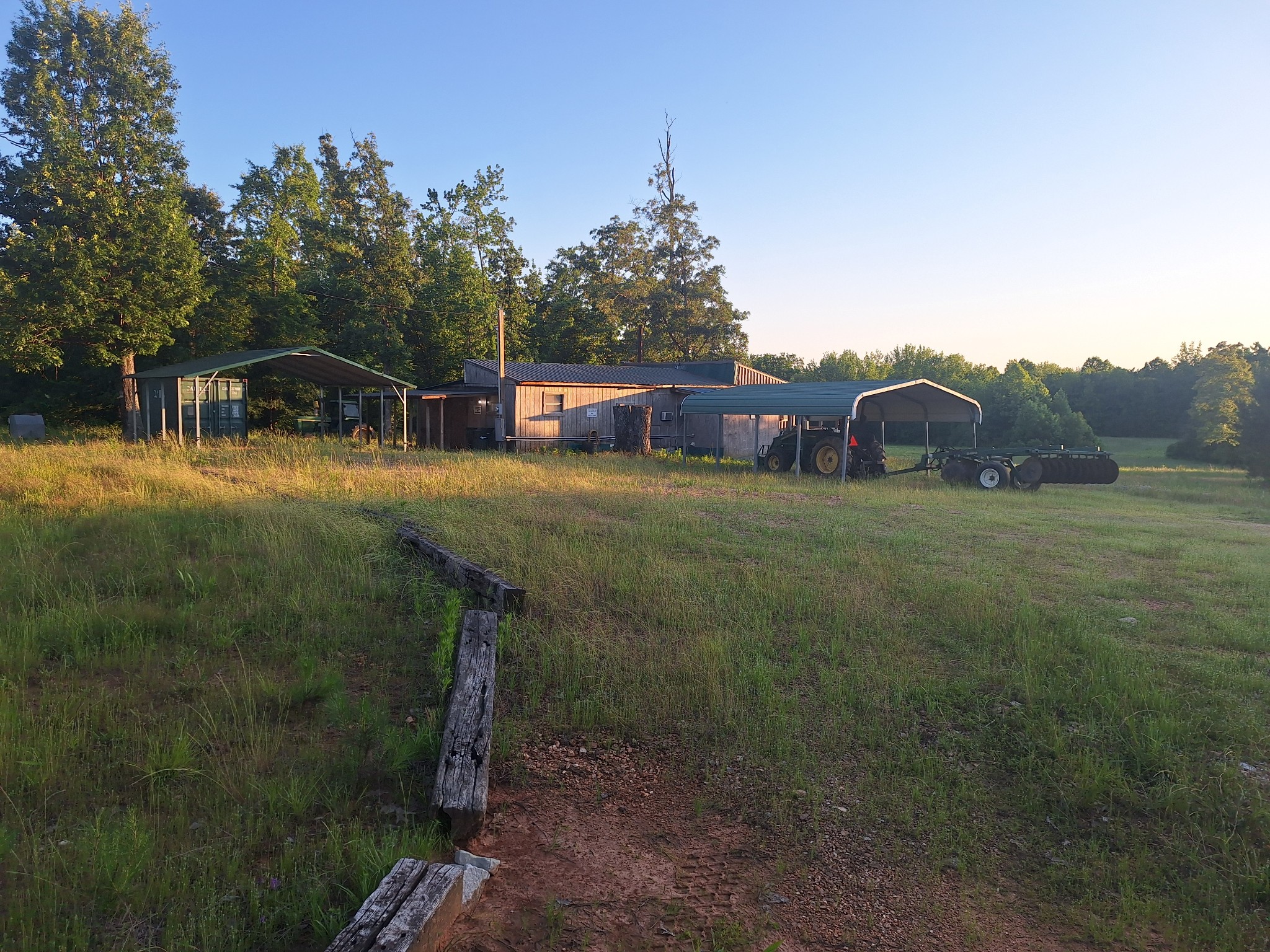 1605 Barren Springs Rd