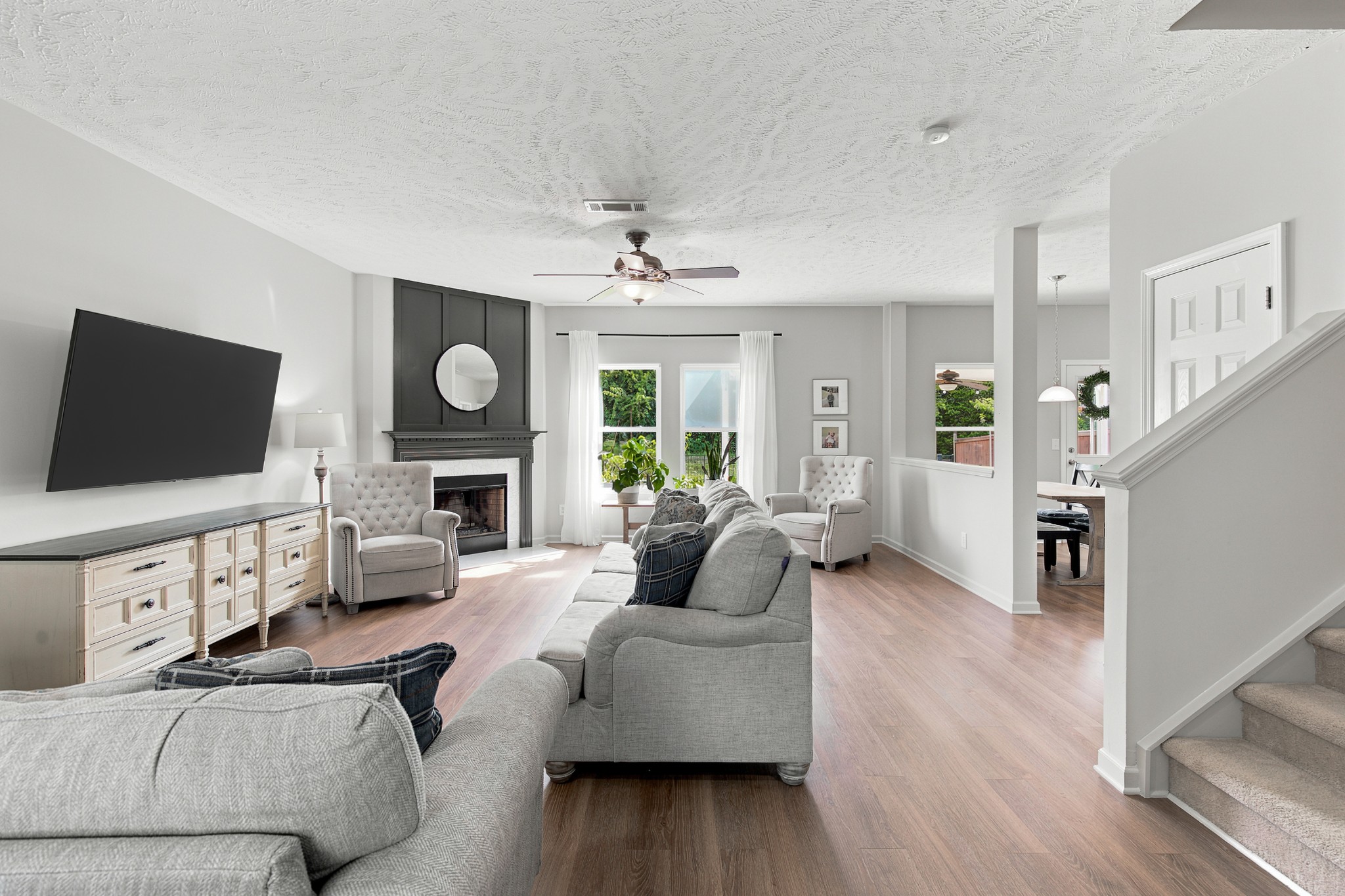 227 Owl Dr