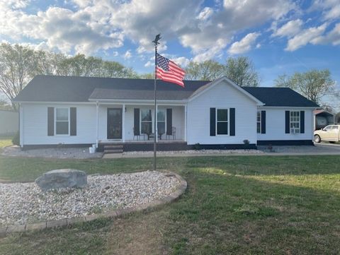 107 Sandy Rd Unionville TN 37180