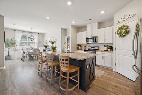 2140 Quinn Dr White House TN 37188