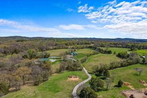 1661 Martha Leeville Rd Lebanon TN 37090