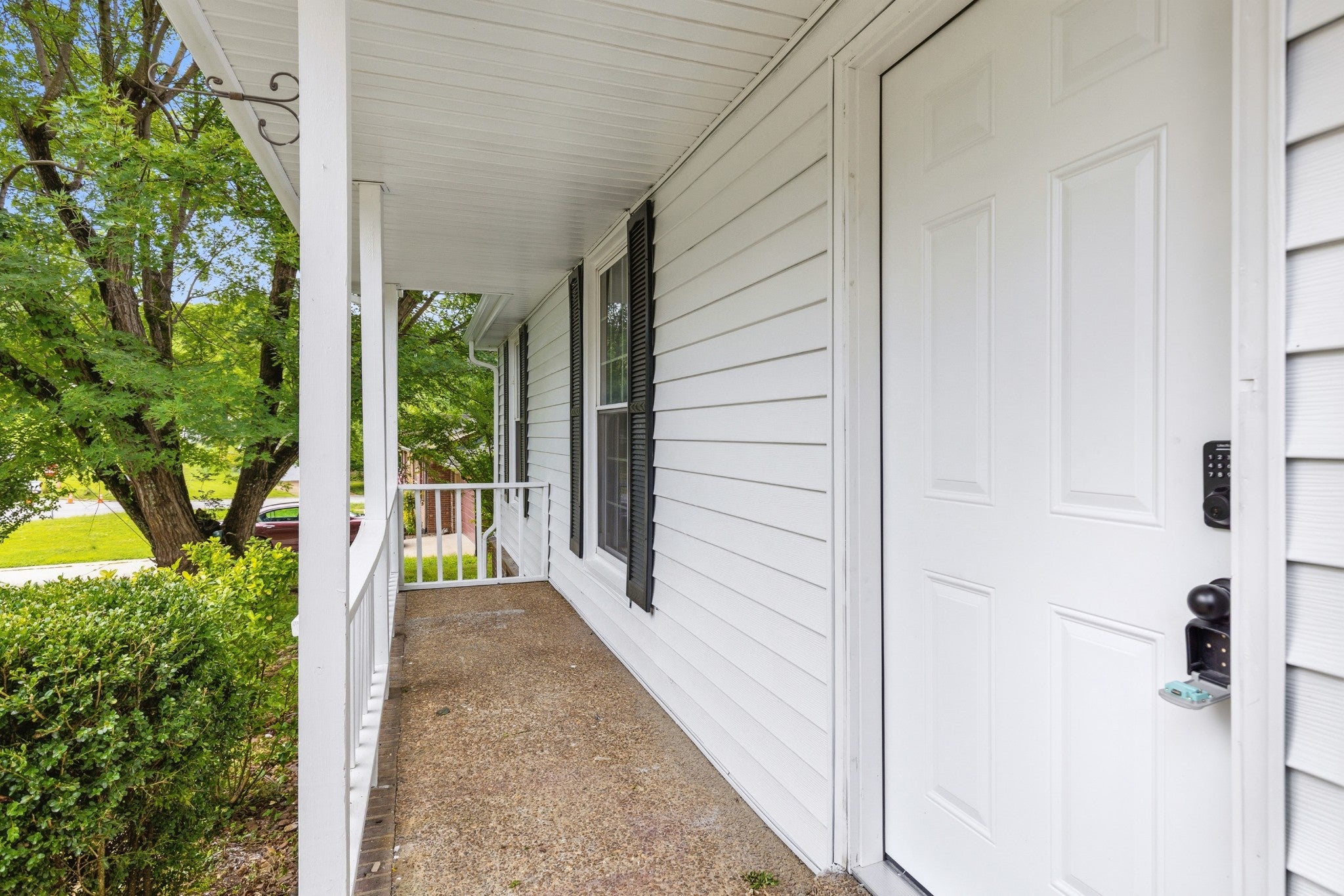 3221 Cedar Ridge Rd