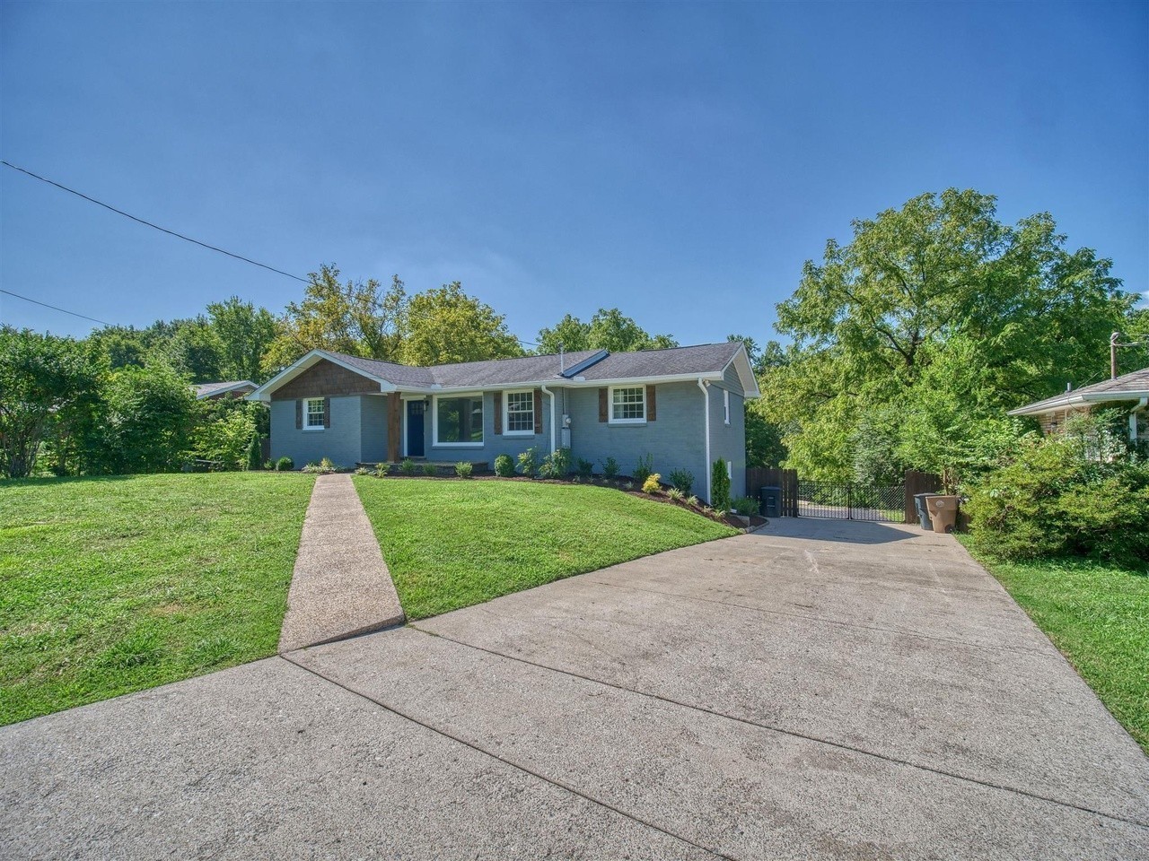 505 Northcrest Dr