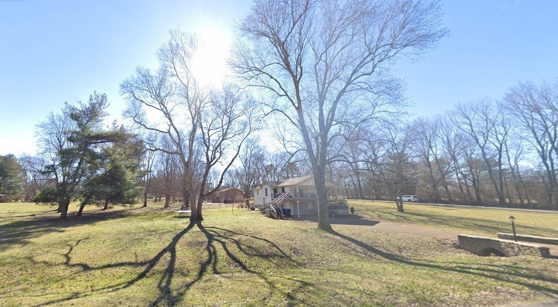 718 Wilson Pike