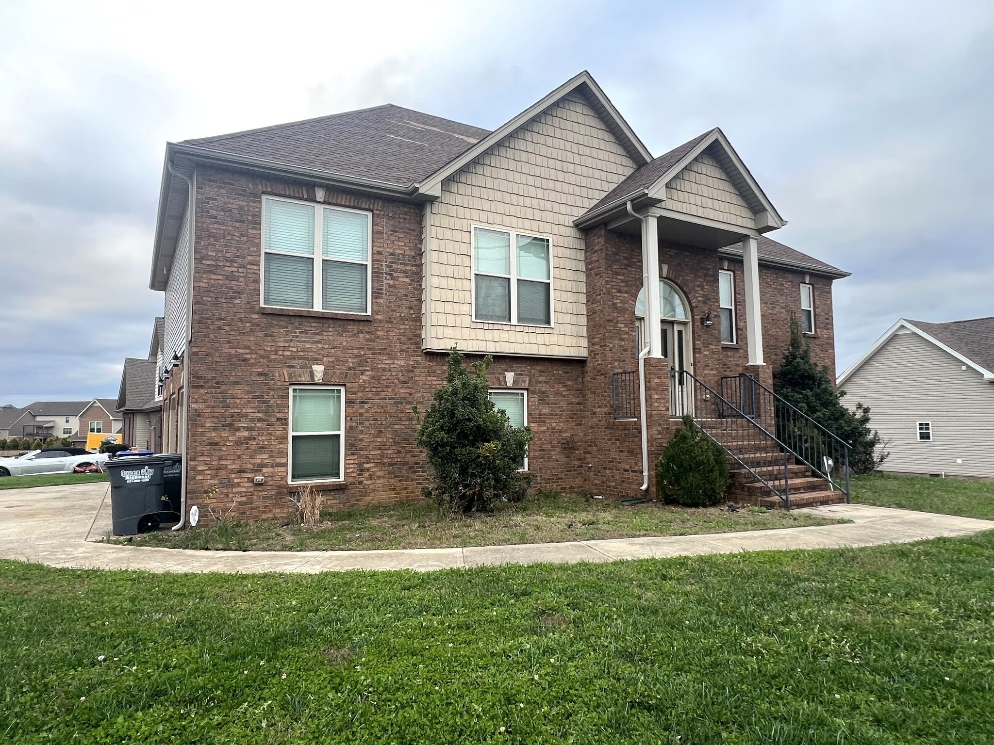 1701 Winterhaven Ct