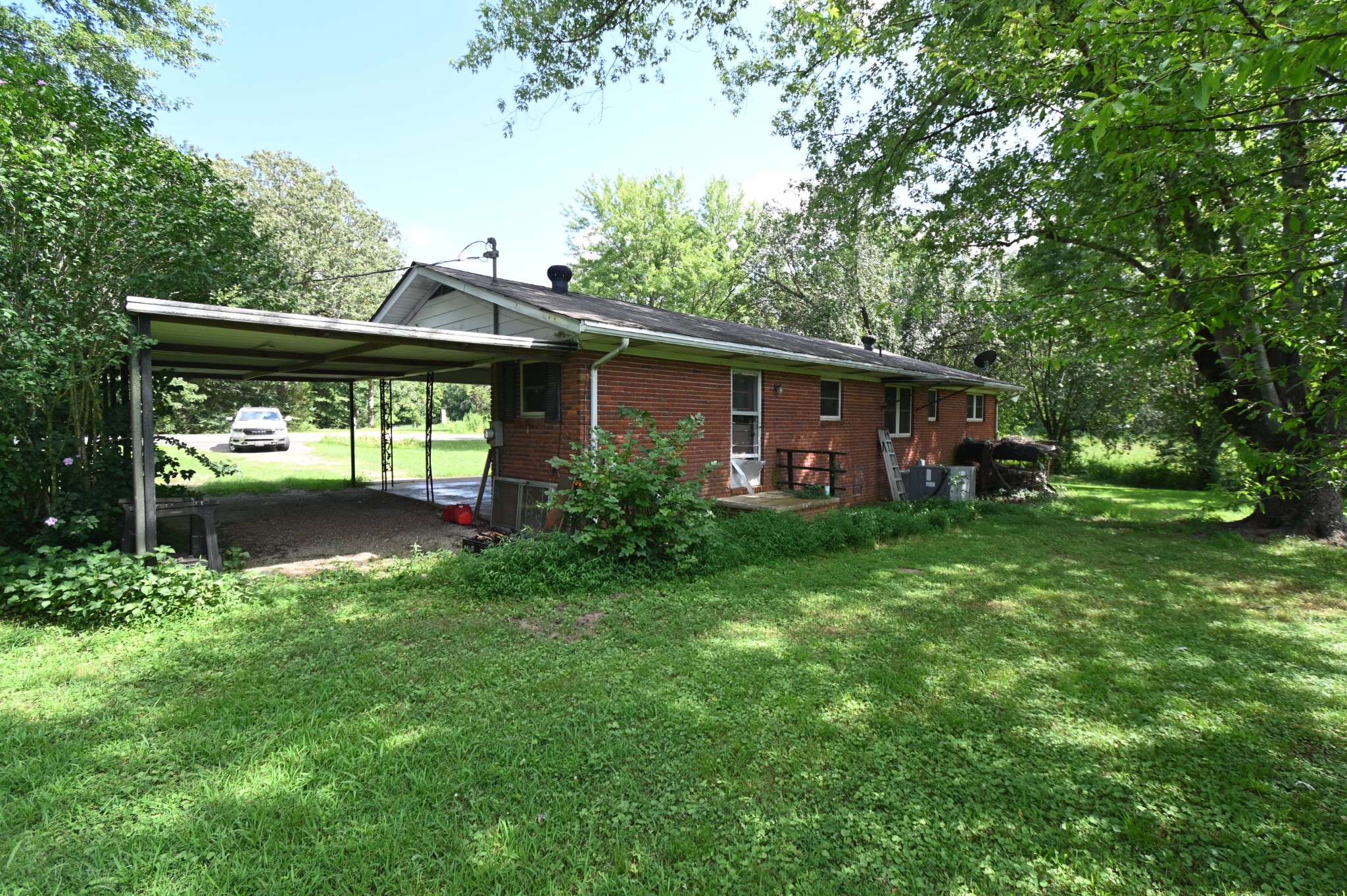 564 Horseshoe Bend Rd