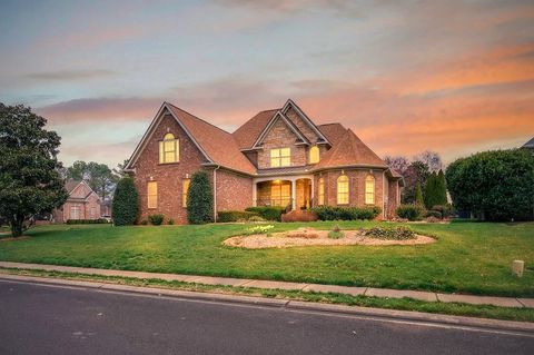 2722 Crowne Pointe Dr Murfreesboro TN 37130