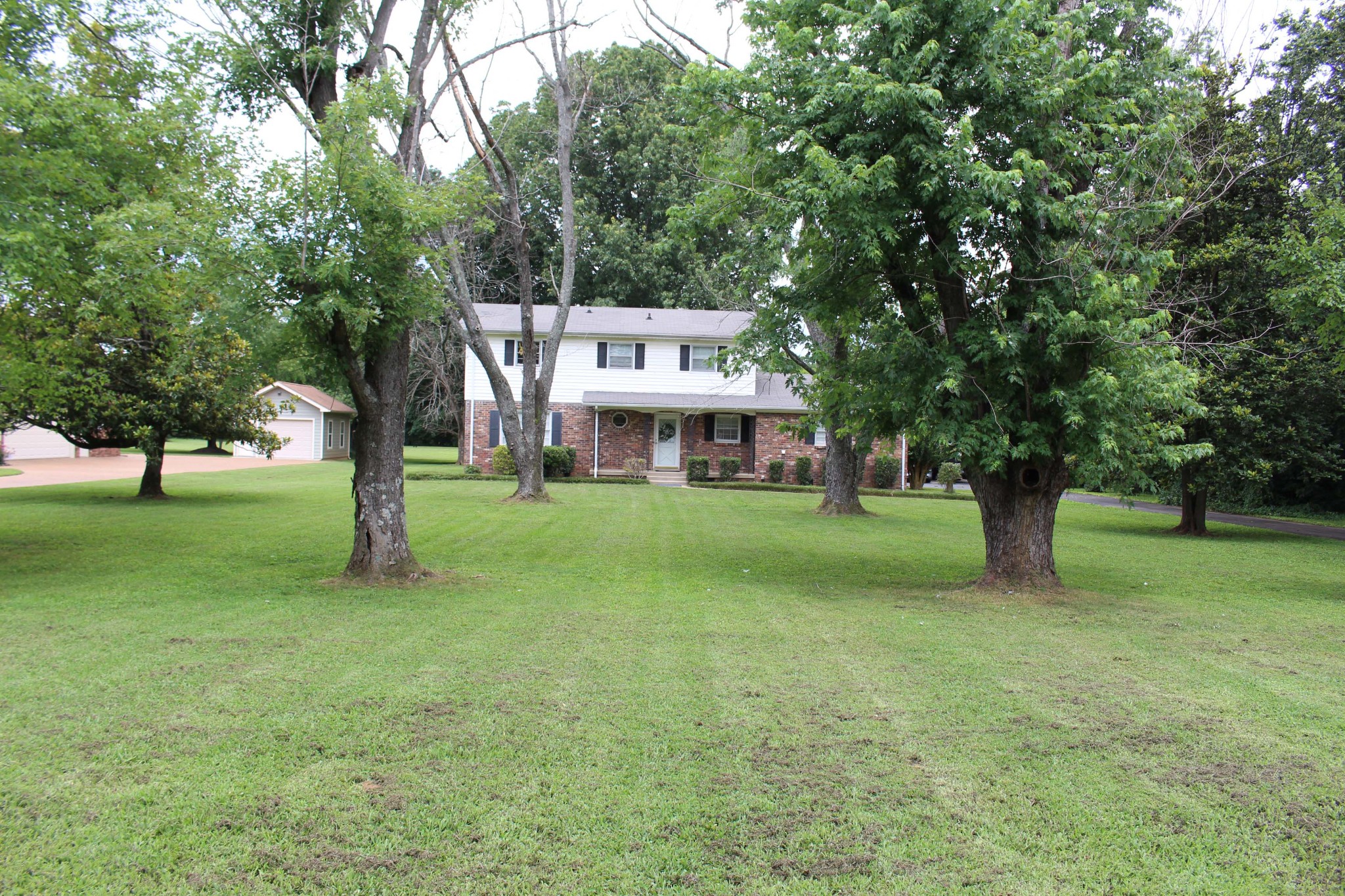 214 Haynes Dr