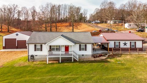 15 Raccoon Rd Westmoreland TN 37186