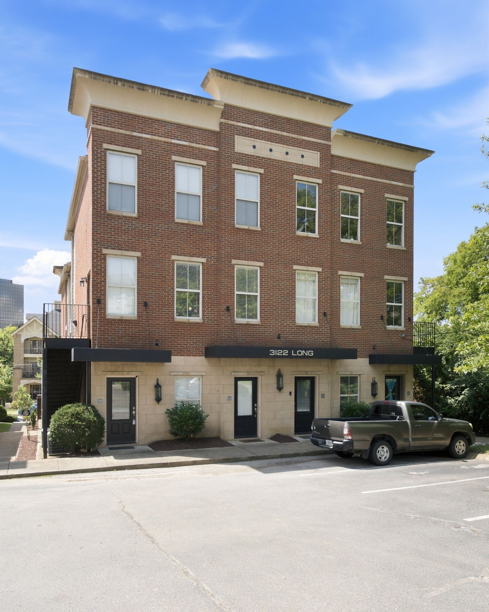 3122 Long Boulevard 310