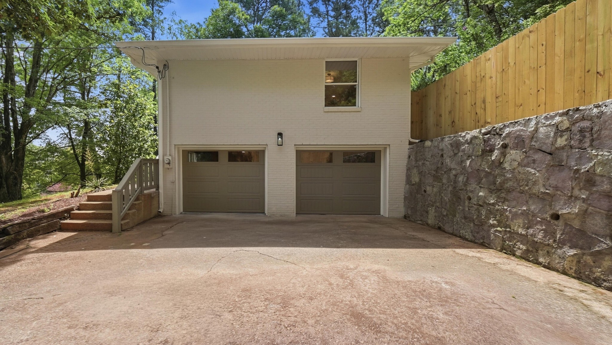 1206 Clermont Drive