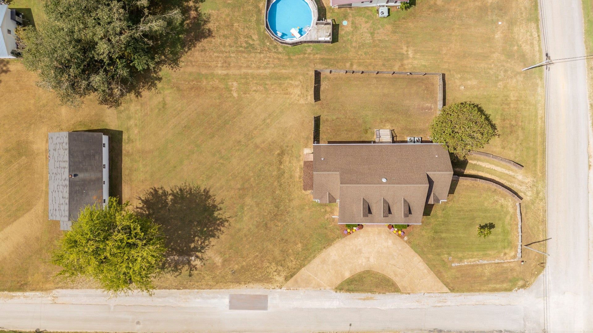 204 Vine St