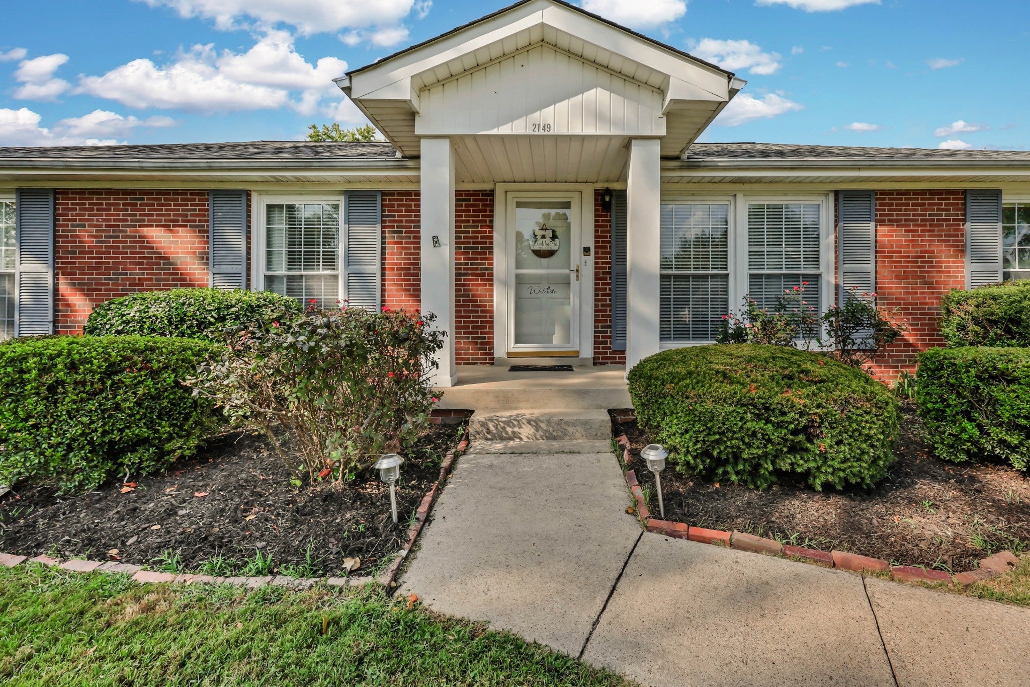 2149 Allendale Dr