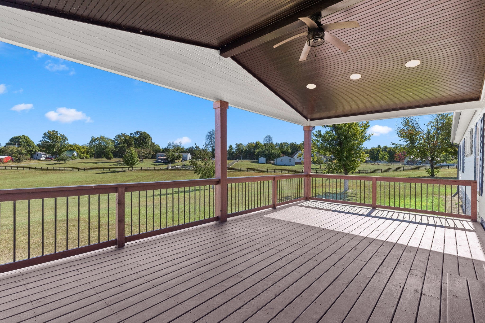 284 Paul Thompson Rd