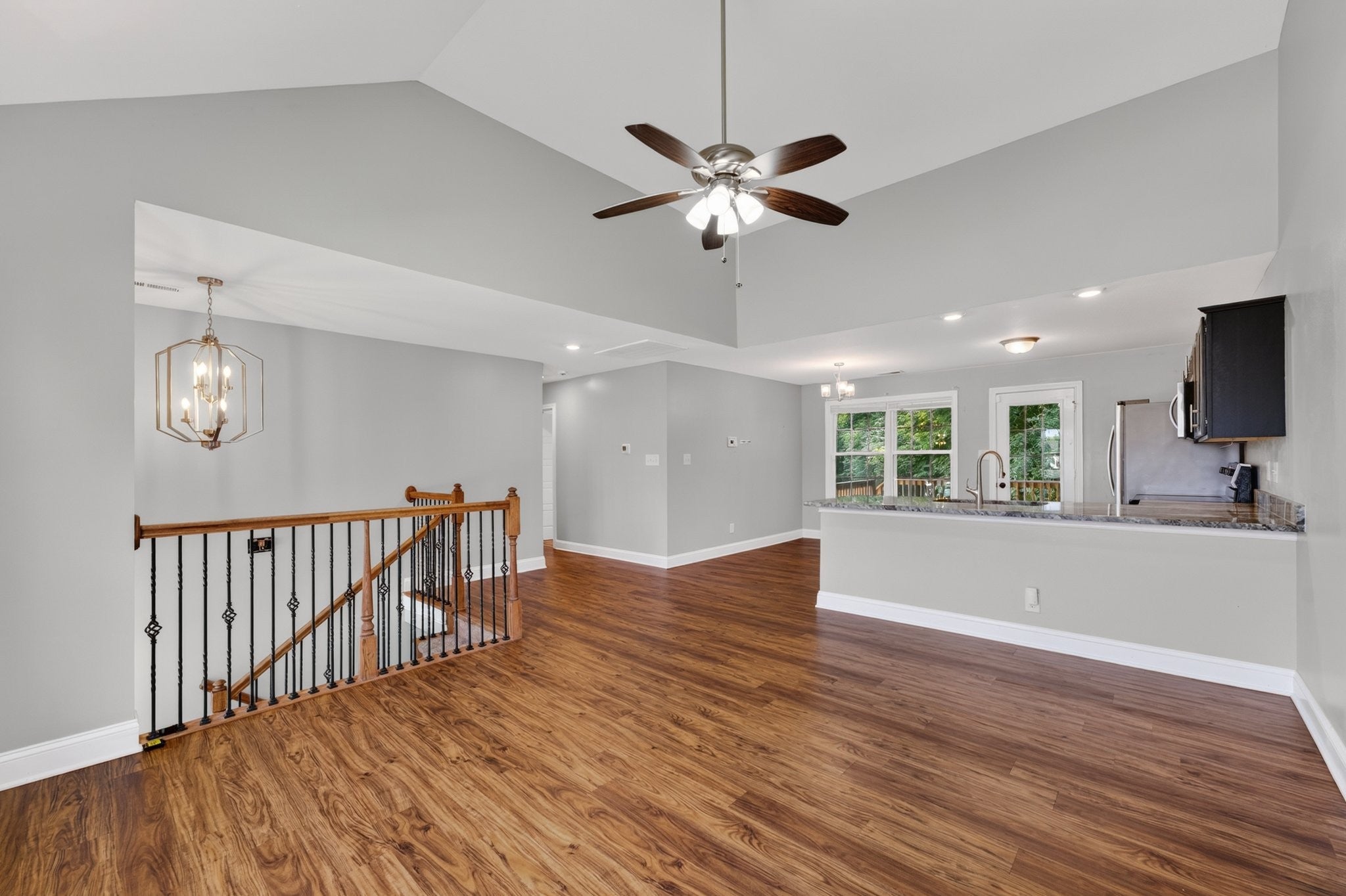 2885 Teakwood Dr